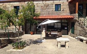 Guesthouse Casa Das Abegoarias