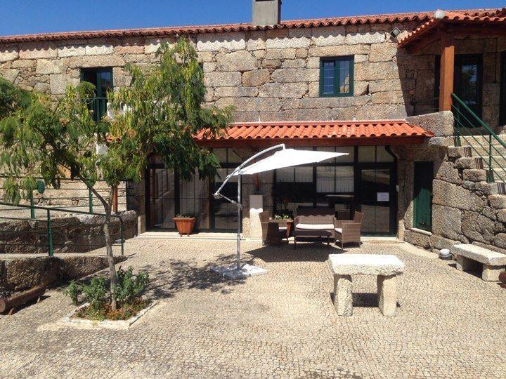 Guesthouse Casa Das Abegoarias Celorico De Basto Exterior foto